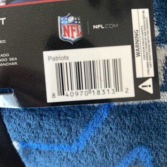 Wearable blanket New England Patriots - Picture 4 of 4